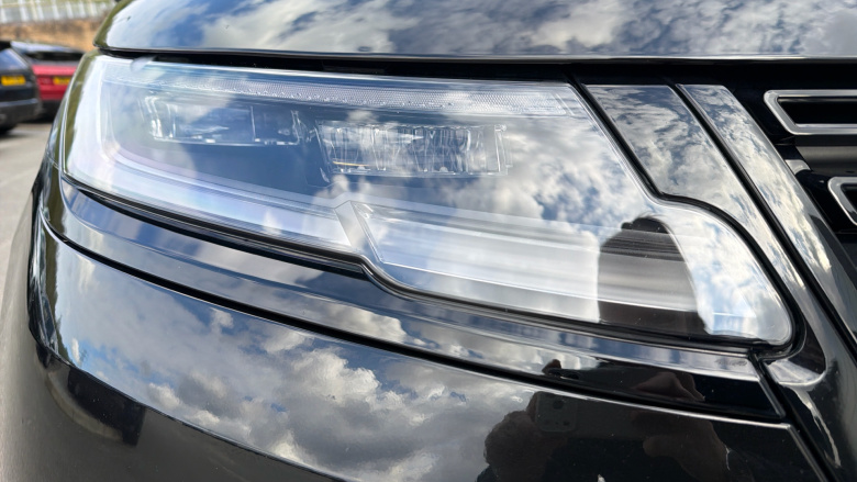 Land Rover Range Rover Velar 2.0 D200 MHEV Dynamic SE 5dr Auto Diesel Estate